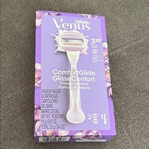 VENUS Purple Razor Set with Freesia Scent